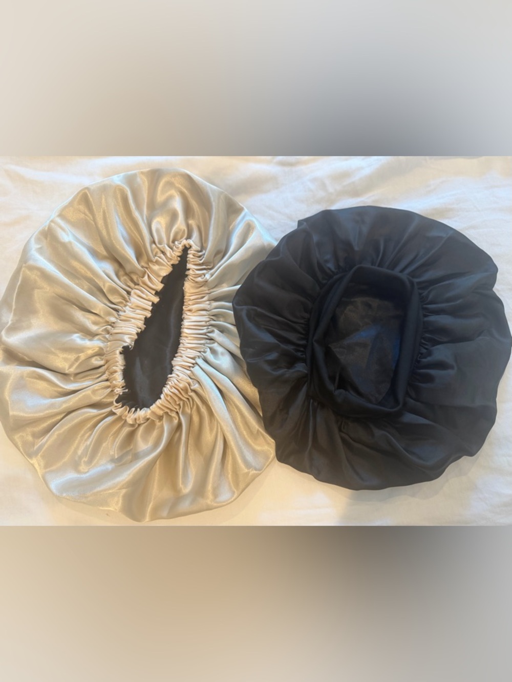2 Women’s Reversible Hair Bonnets in Luxurious Satin